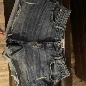 Denizen by levi high waisted shorts